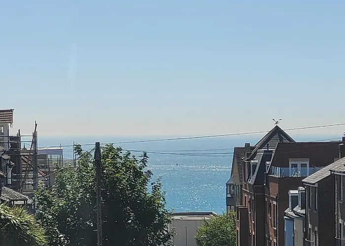 A Sea View Property With A Short Walk To Beach